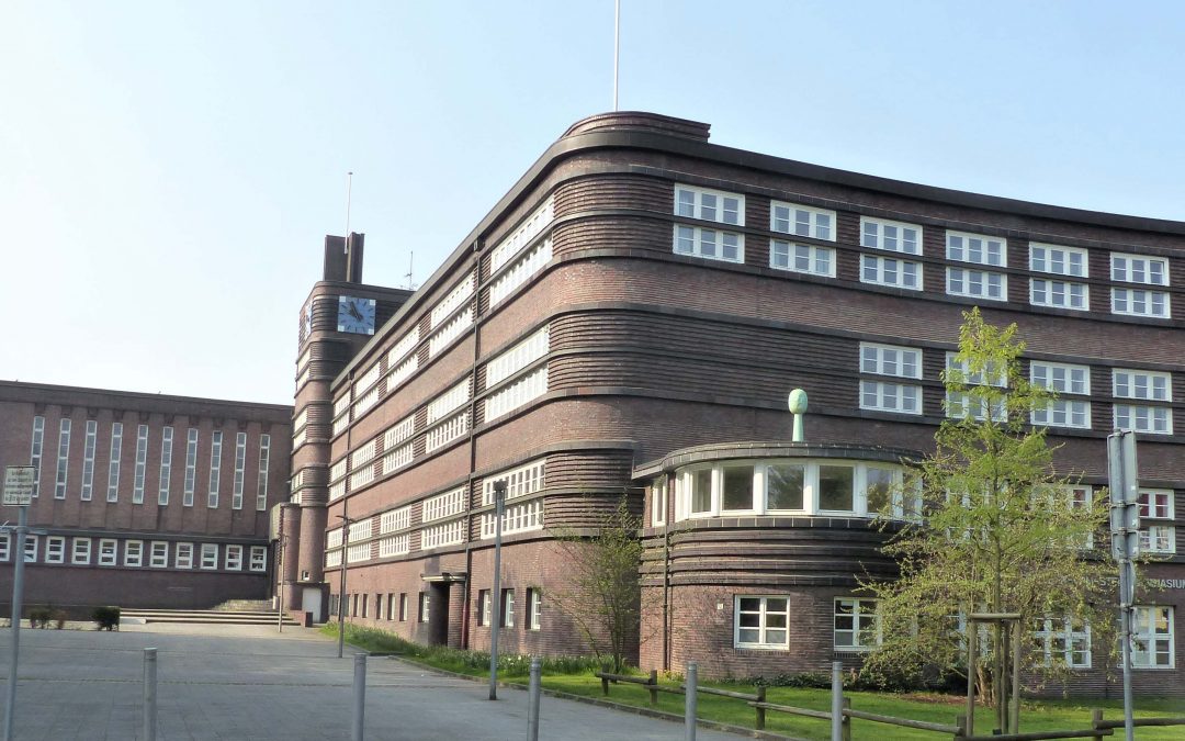 Stein-Gymnasium braucht ehemaliges Schulleiterhaus